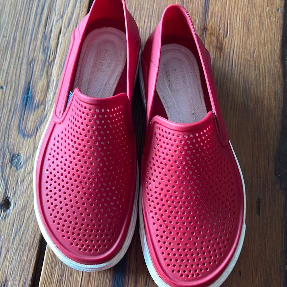 Crocs